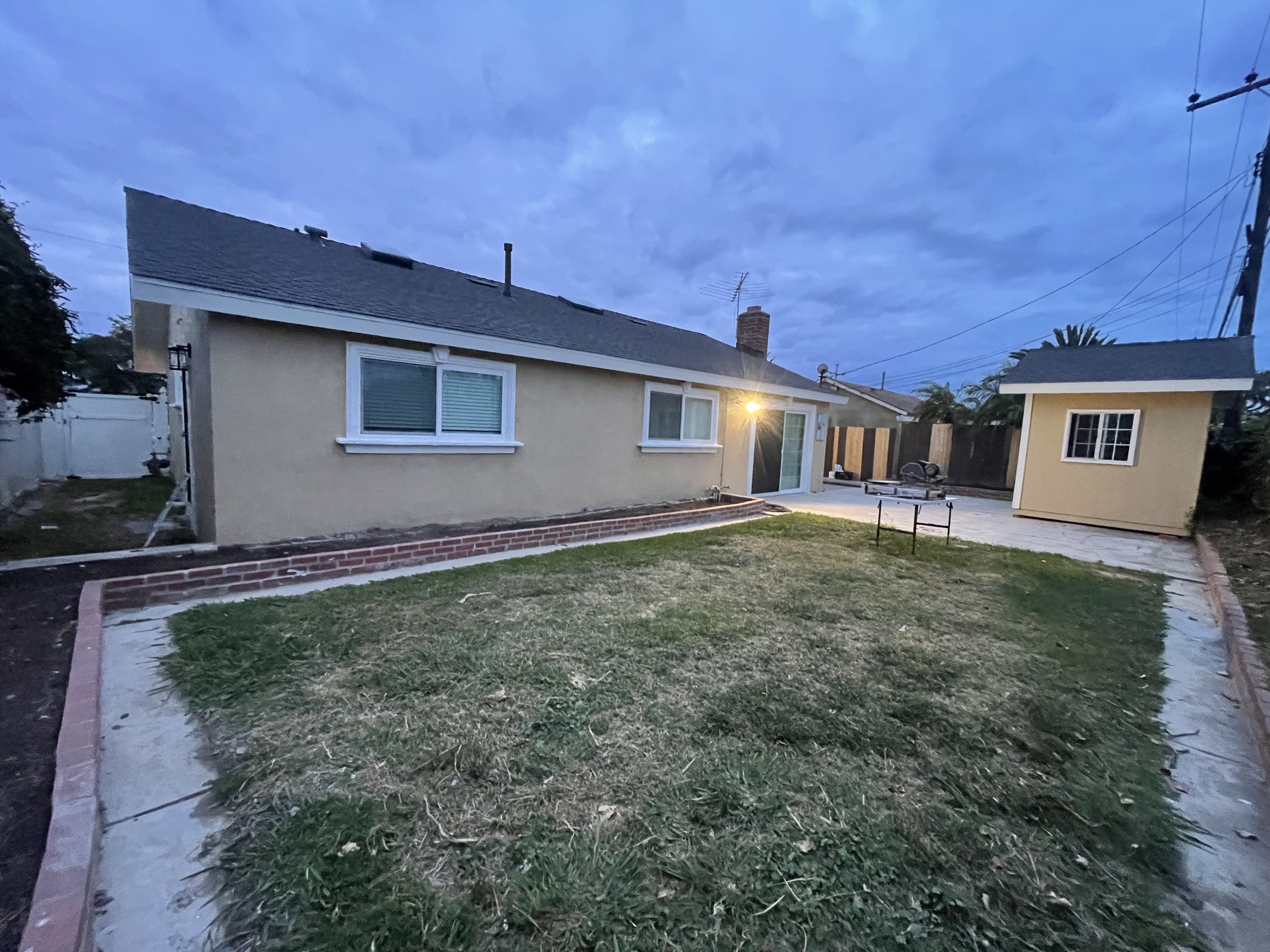 Backyard – Dusk Wide Angle