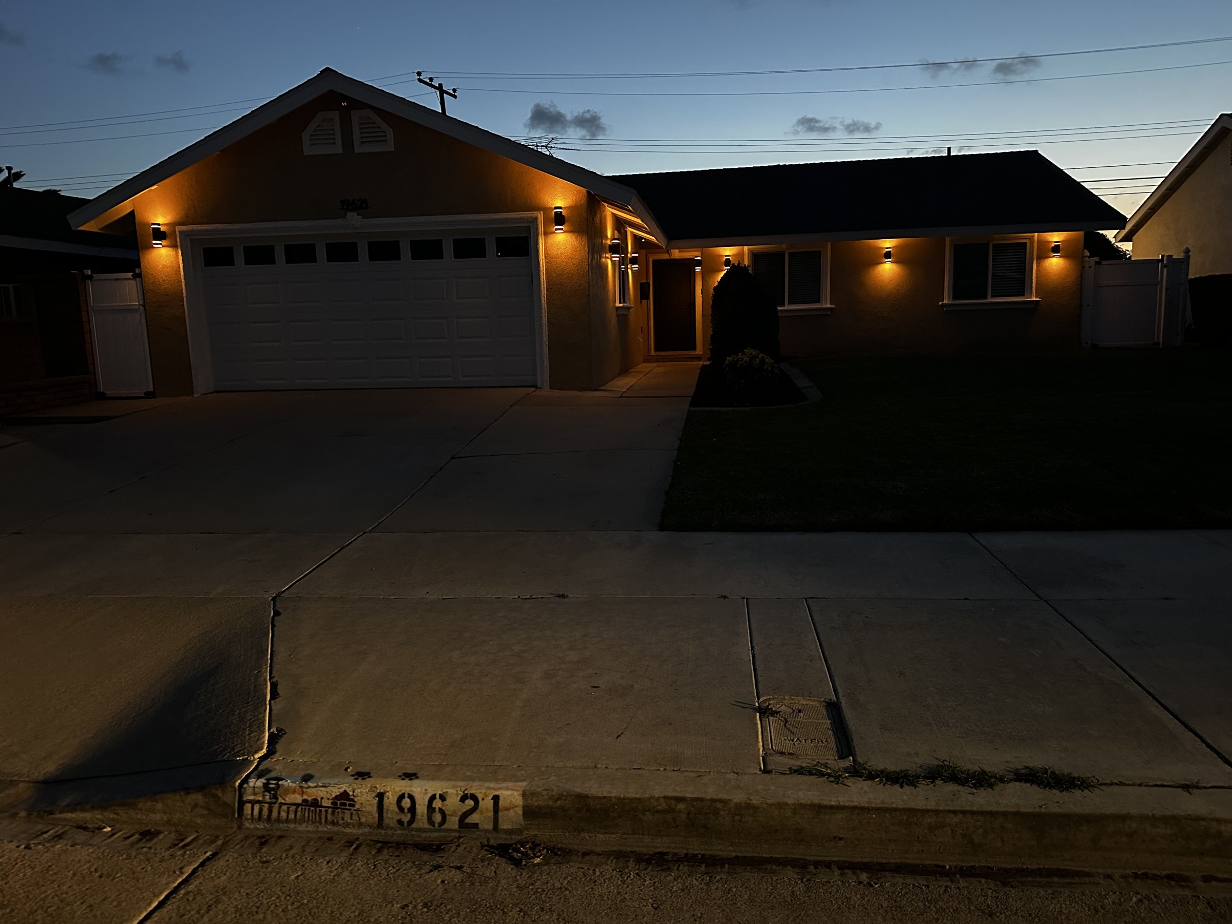 Curb – 19621 Address & Driveway